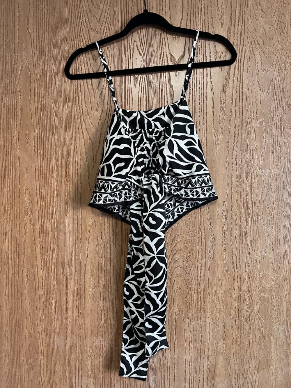 Japna Black & White Bold Print Scarf Top - Picture 6 of 6